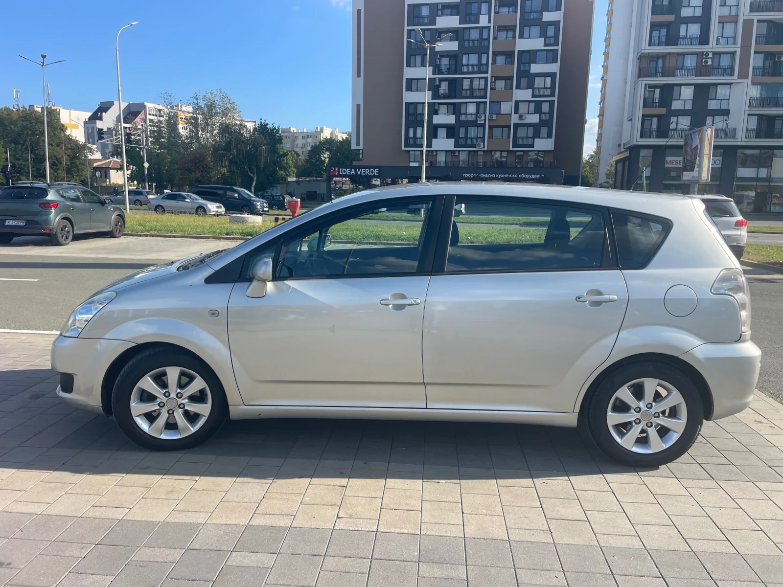 Toyota Corolla verso  - изображение 5