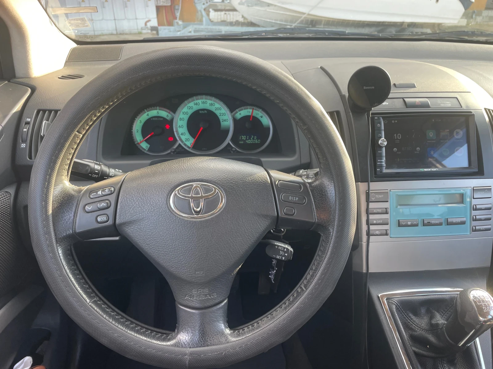 Toyota Corolla verso  - изображение 8