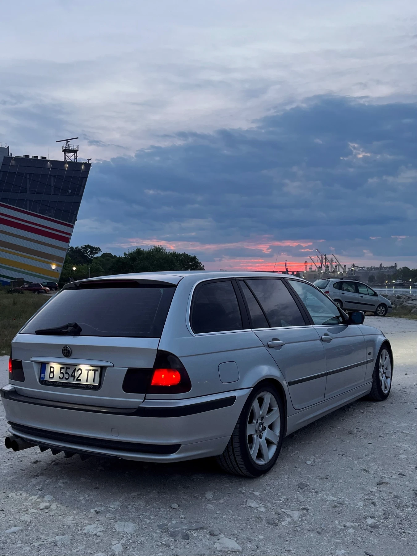 BMW 330 330d m57, снимка 4 - Автомобили и джипове - 54671968