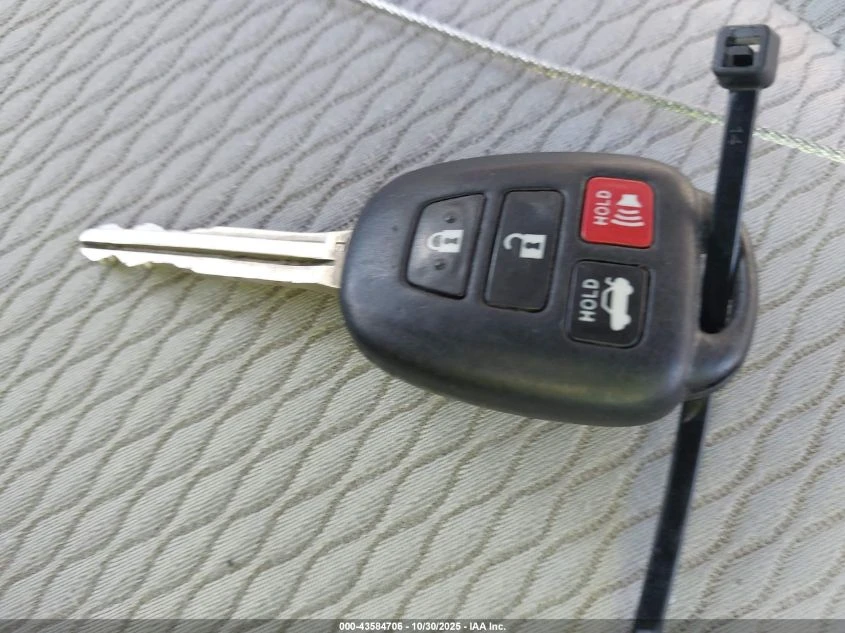 Toyota Corolla 1.8L I-4 DOHC, VVT, 132HP Front Wheel Drive - изображение 3