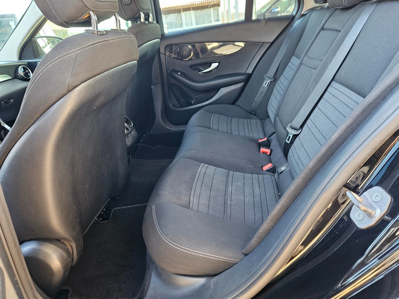 Mercedes-Benz C 200 AMG ПАКЕТ/ЛИЗИНГ - изображение 10