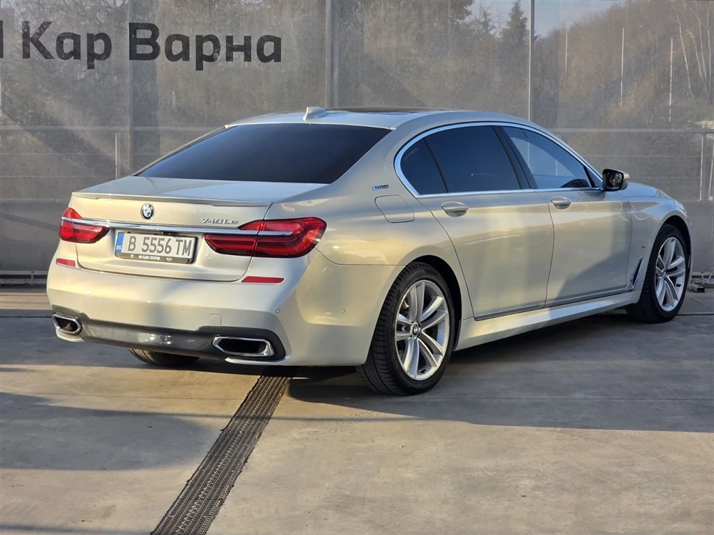 BMW 740 xDrive iPerformance - изображение 2