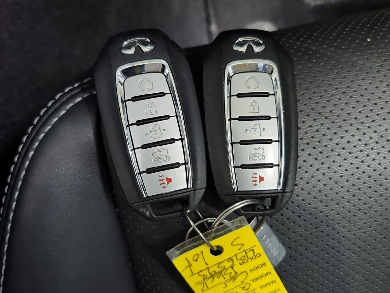 Infiniti Q50 * * CARFAX * * АВТО КРЕДИТ * * , снимка 9 - Автомобили и джипове - 54032405