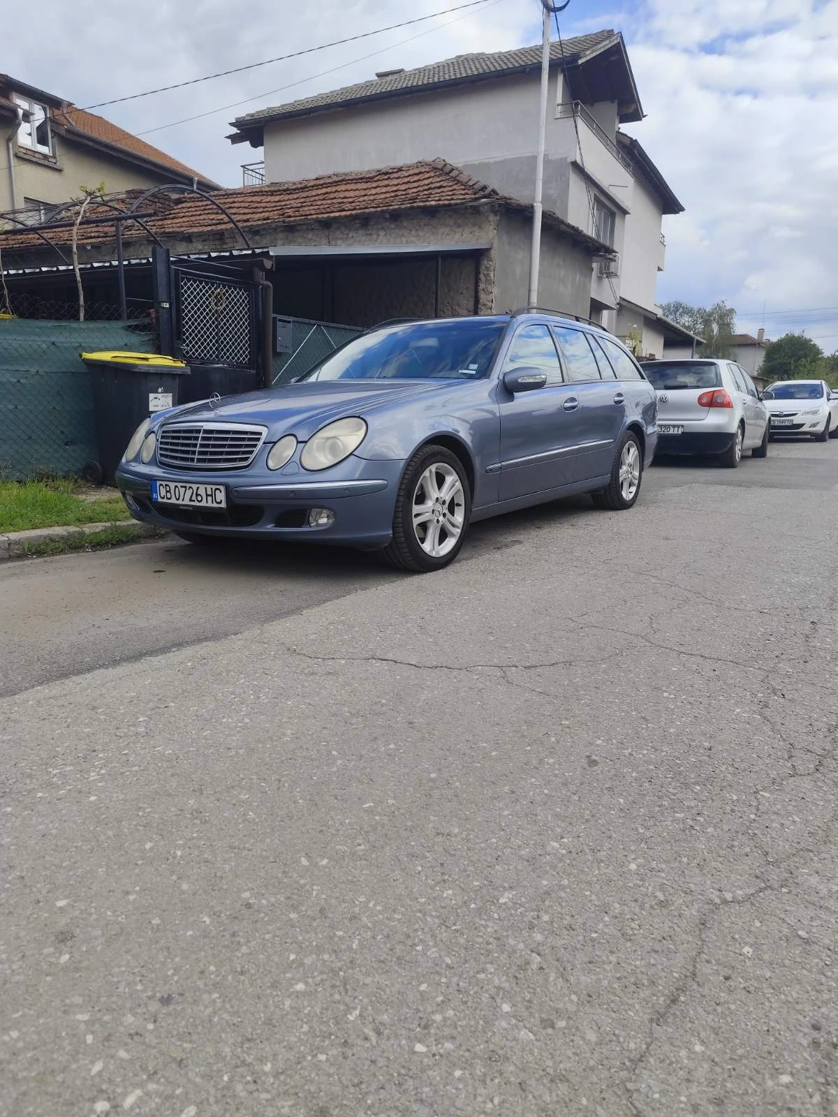 Mercedes-Benz E 270