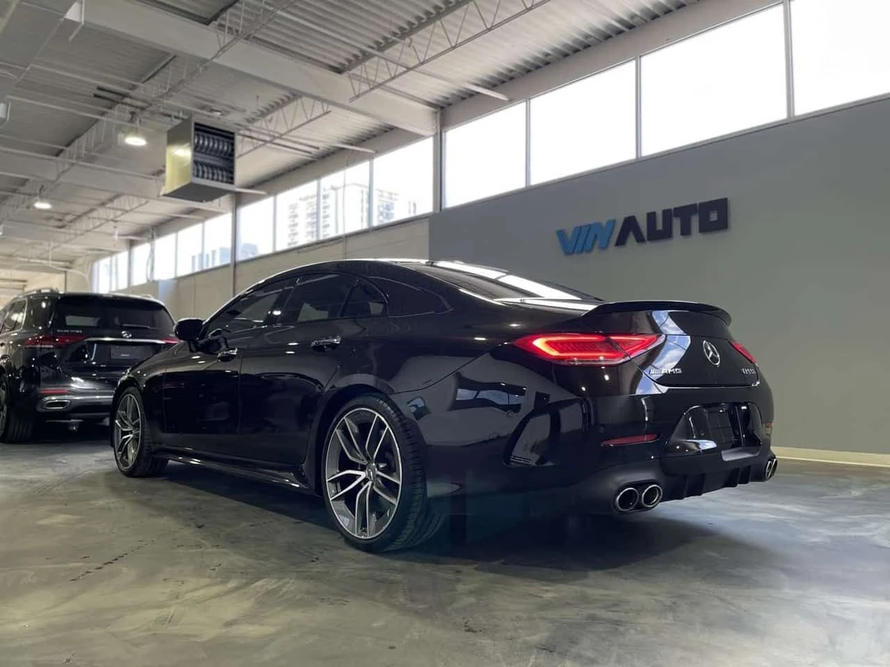 Mercedes-Benz CLS 53 AMG * Фиксирана цена до БГ * Без инциденти * CARFAX * , снимка 6 - Автомобили и джипове - 54468359