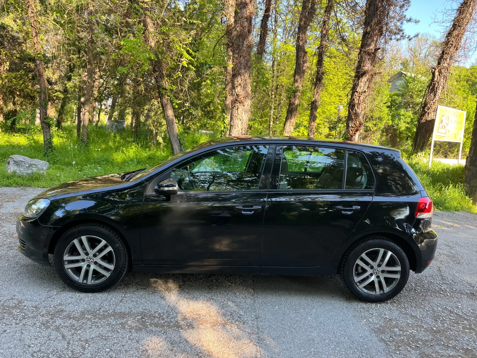 VW Golf 1.4i* 140000km* TOP!!!!, снимка 5 - Автомобили и джипове - 54480633