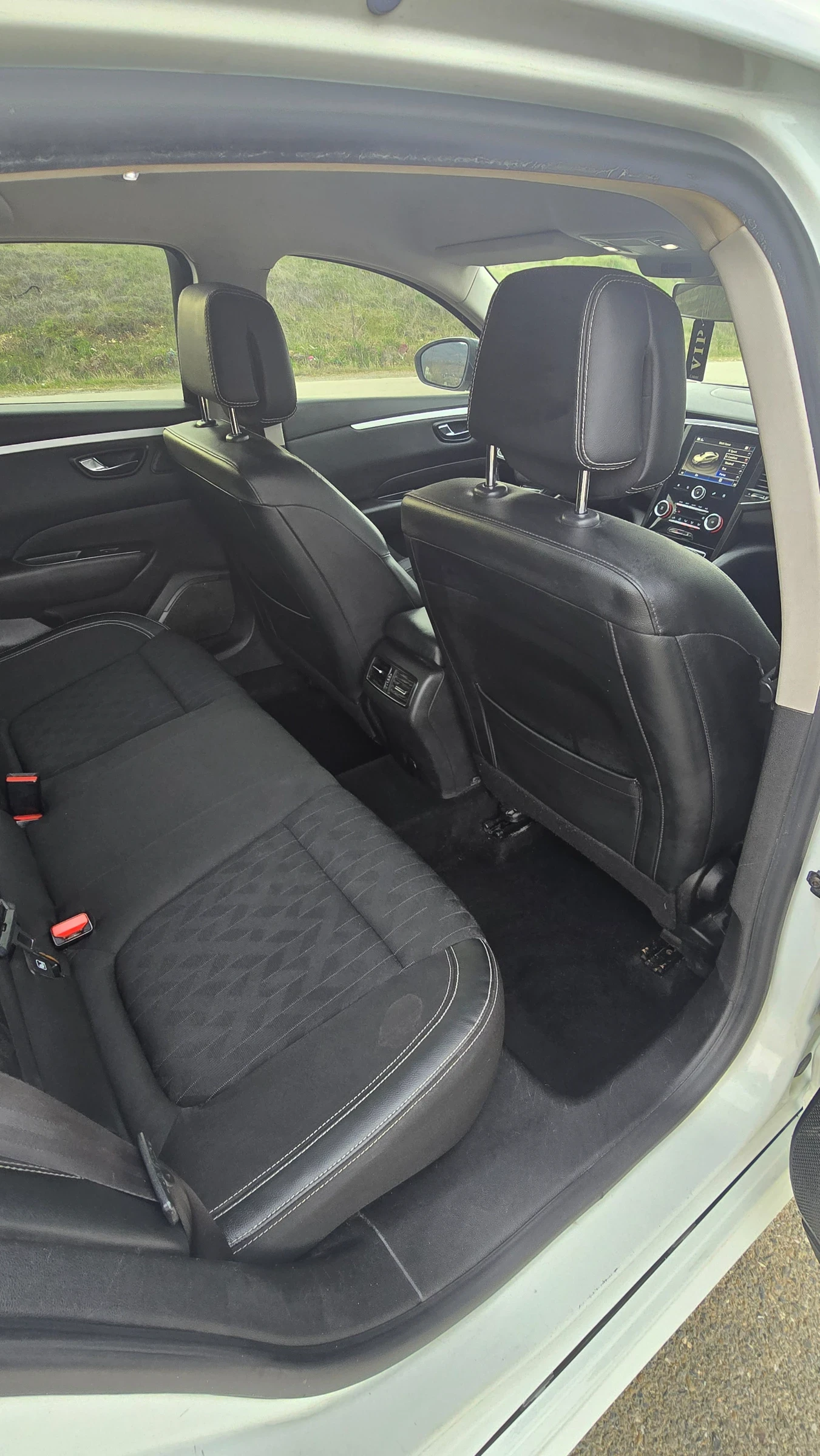 Renault Talisman 1.6 CDI LIMITED, снимка 14 - Автомобили и джипове - 54684965