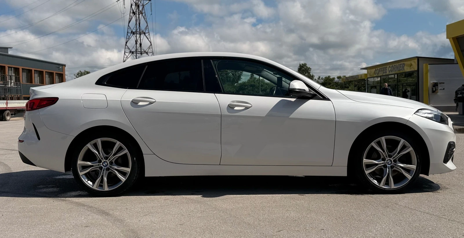 BMW 218 Gran Coupe/TwinPowerTurbo/1.5T/Led/Navi/Denmark, снимка 7 - Автомобили и джипове - 54907042