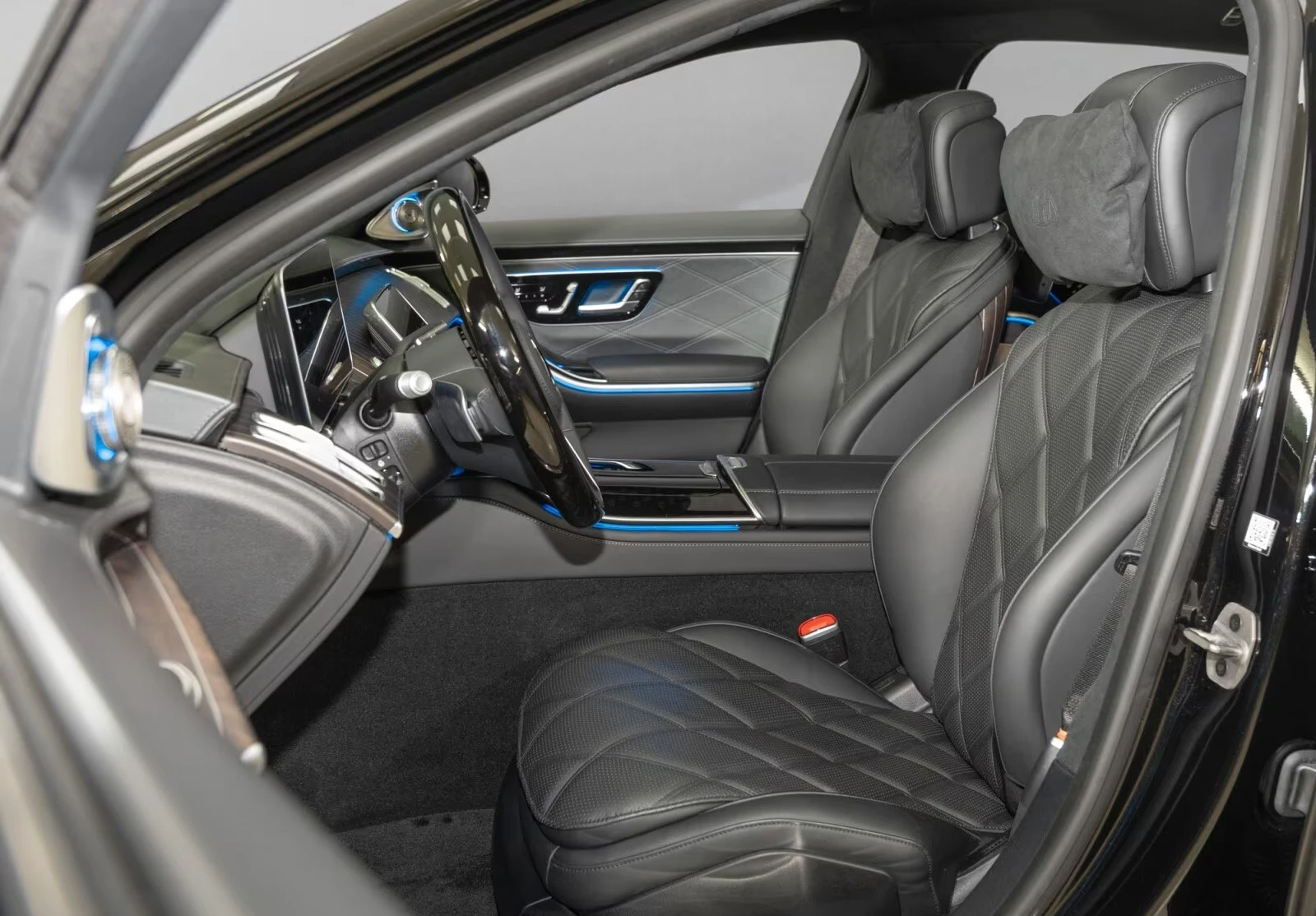 Mercedes-Benz S 580 MAYBACH 4MATIC NIGHT-SERIES E-ACTIVE BODY CONTROL , снимка 12 - Автомобили и джипове - 55425607
