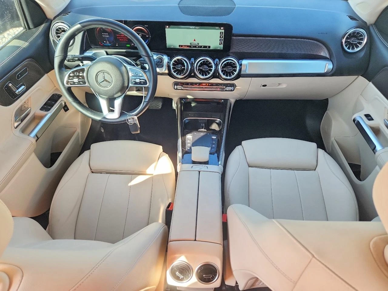 Mercedes-Benz EQB 250+ * ПОДГРЕВ* КАМЕРА* LANE* ASSIST* , снимка 7 - Автомобили и джипове - 56182761
