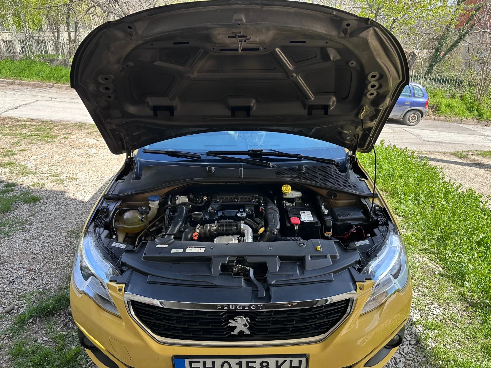 Peugeot 301 1.6 hdi, снимка 4 - Автомобили и джипове - 56403427