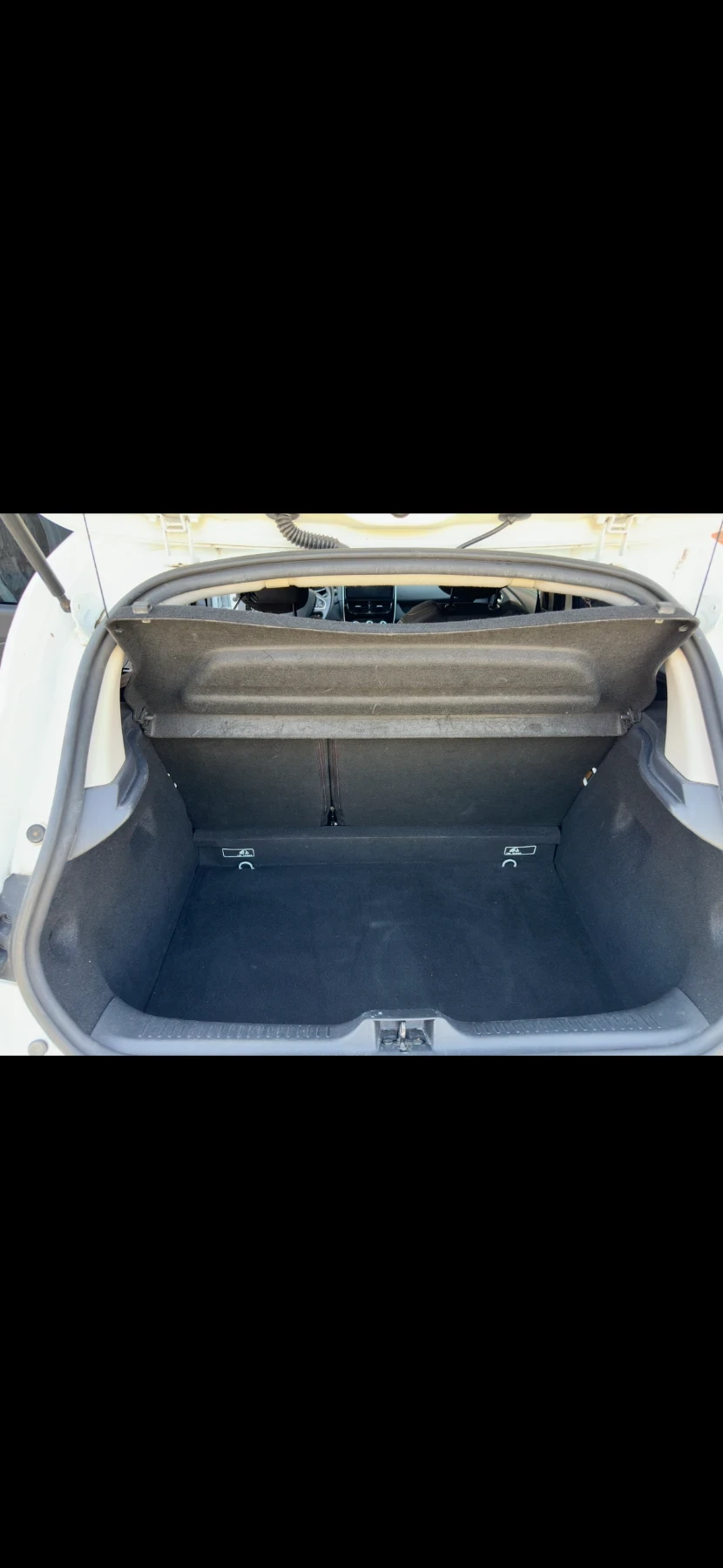Renault Clio 4, снимка 12 - Автомобили и джипове - 56480619