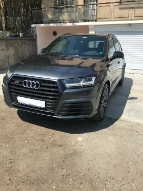    Audi SQ7 Audi SQ7 S-line/7-//