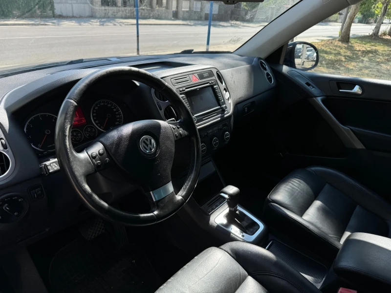 VW Tiguan 2.0 DIESEL AUSTRIA, снимка 12 - Автомобили и джипове - 48305130