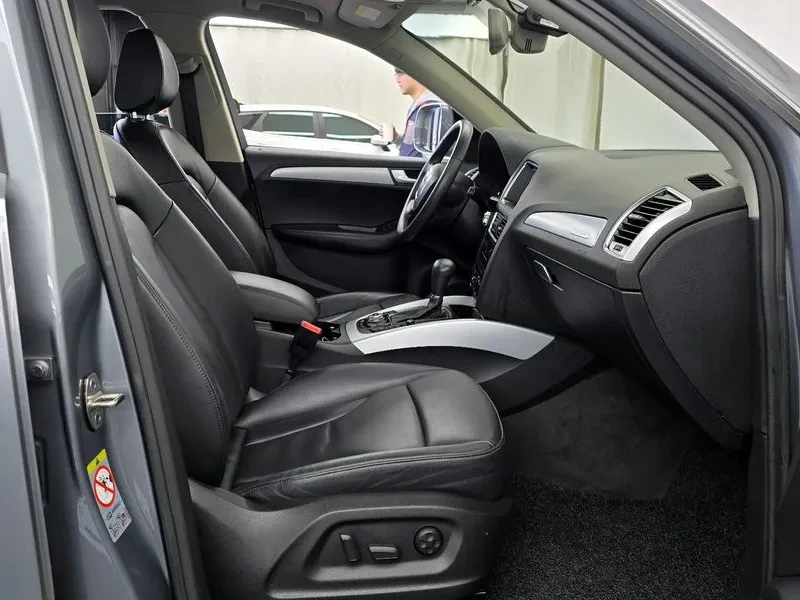 Audi Q5 3.0 TDI Quattro, снимка 11 - Автомобили и джипове - 55130858