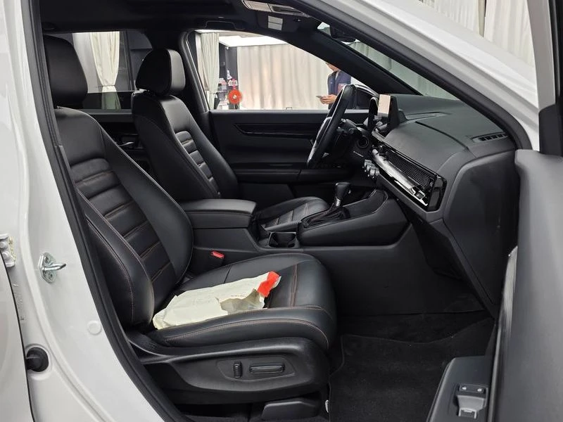 Honda Cr-v 2.0 Automatic, снимка 11 - Автомобили и джипове - 55906128