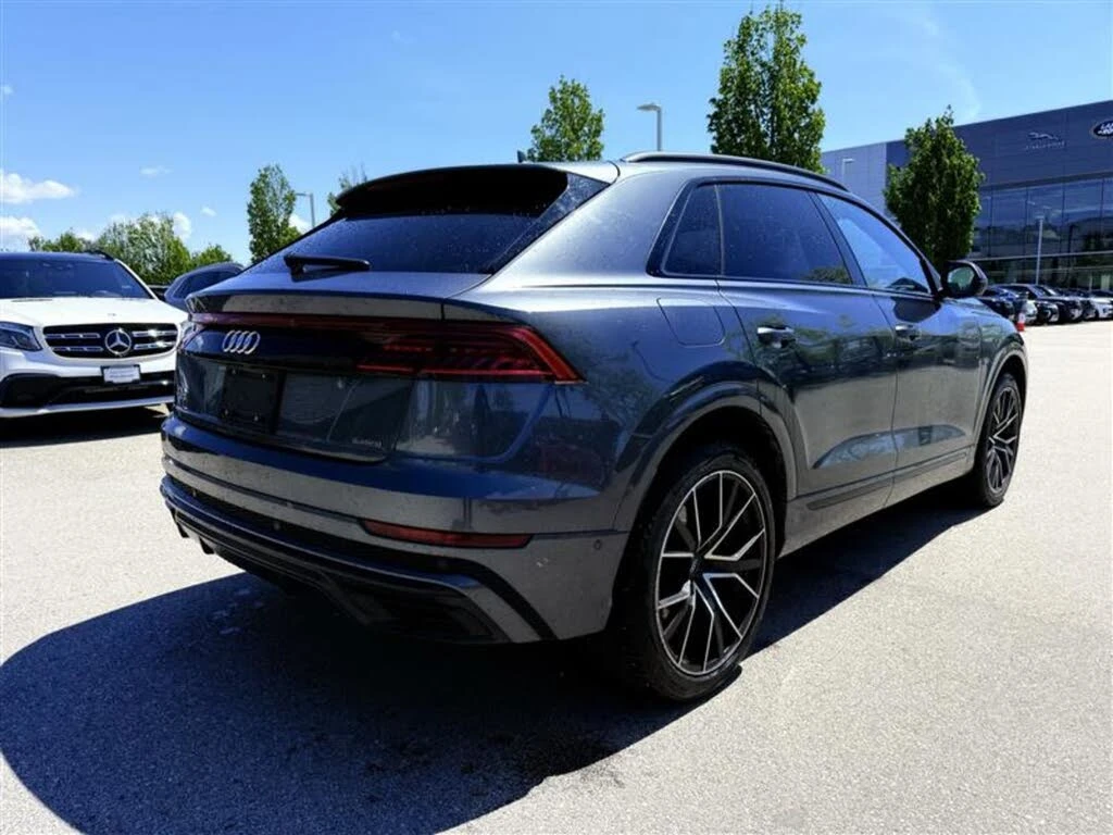 Audi Q8 BOSE* ПАНО* 360* ОБДУХ* AUDI CERTIFIED - изображение 7
