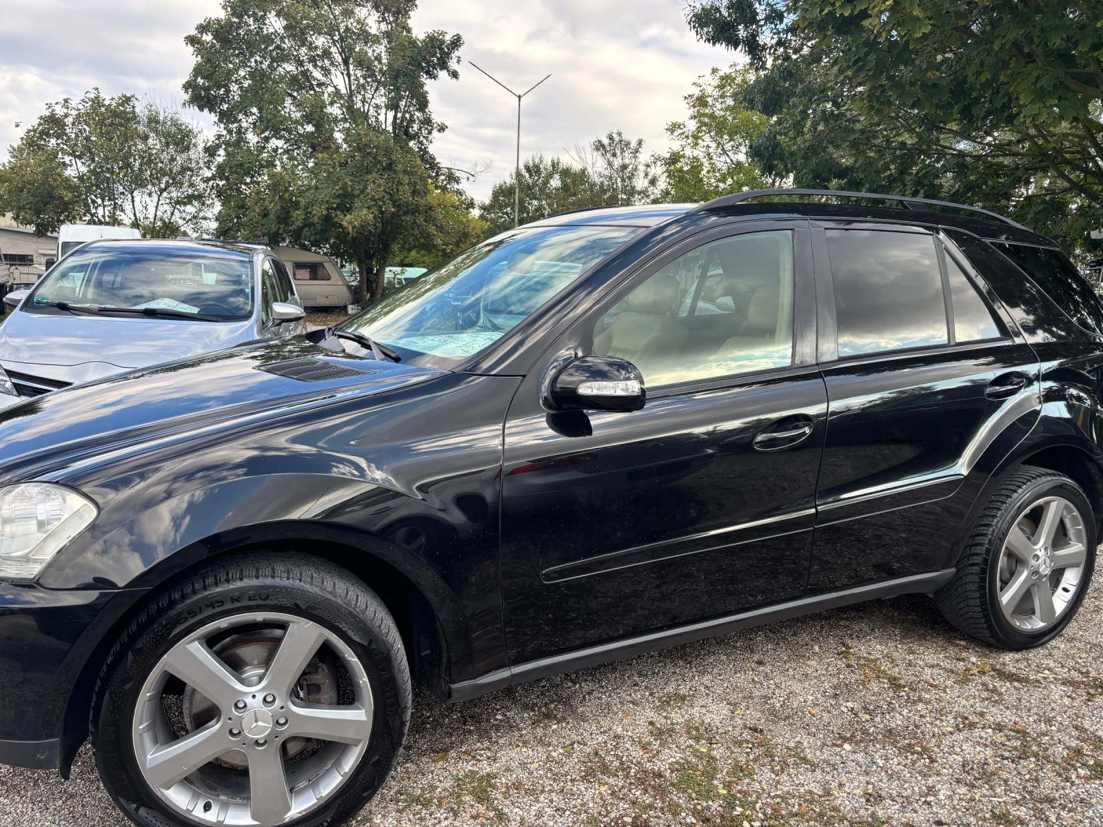 Mercedes-Benz ML 320 2008+ НАВИ+ КОЖА + АВТОМАТ - изображение 7