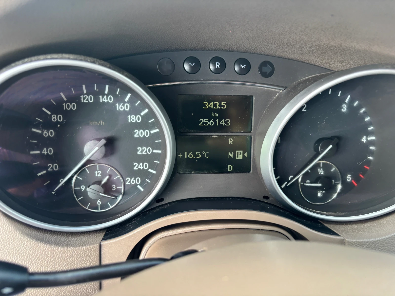 Mercedes-Benz ML 320 2008+ НАВИ+ КОЖА + АВТОМАТ - изображение 10