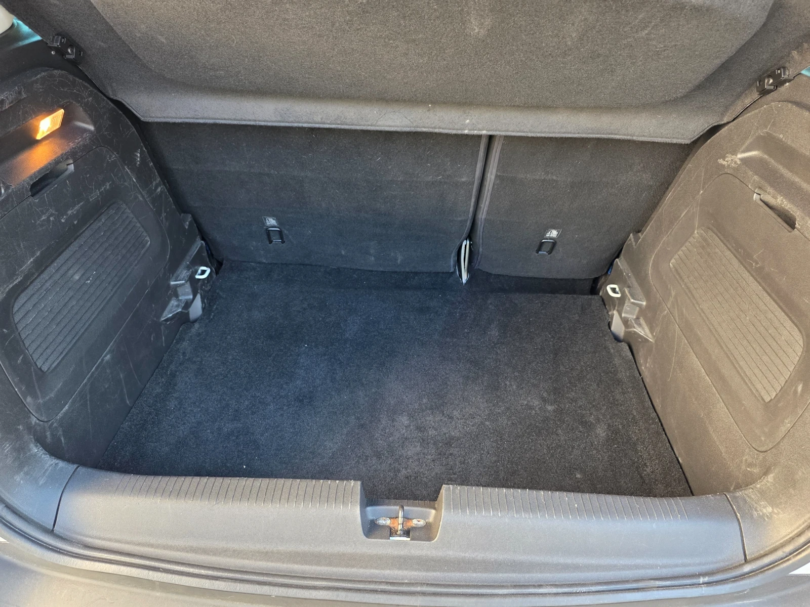 Opel Crossland X  - изображение 9