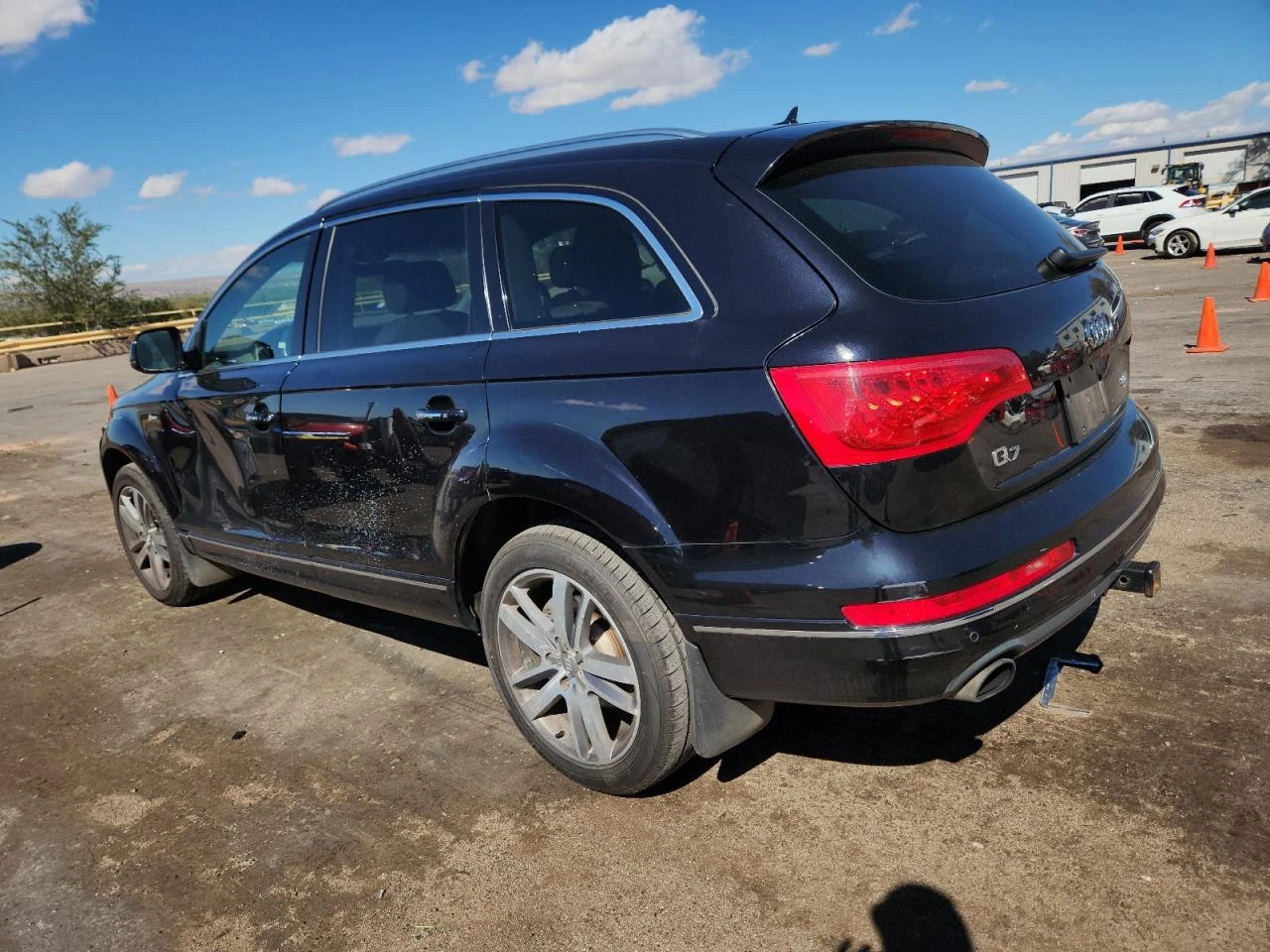 Audi Q7 КОЖА* ПОДГРЕВ* KEYLESS* КАМЕРА - изображение 2