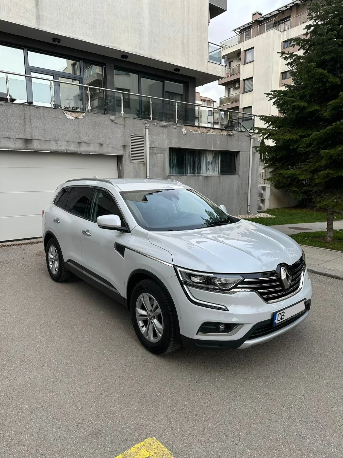 Renault Koleos 4x4 , снимка 2 - Автомобили и джипове - 53223303