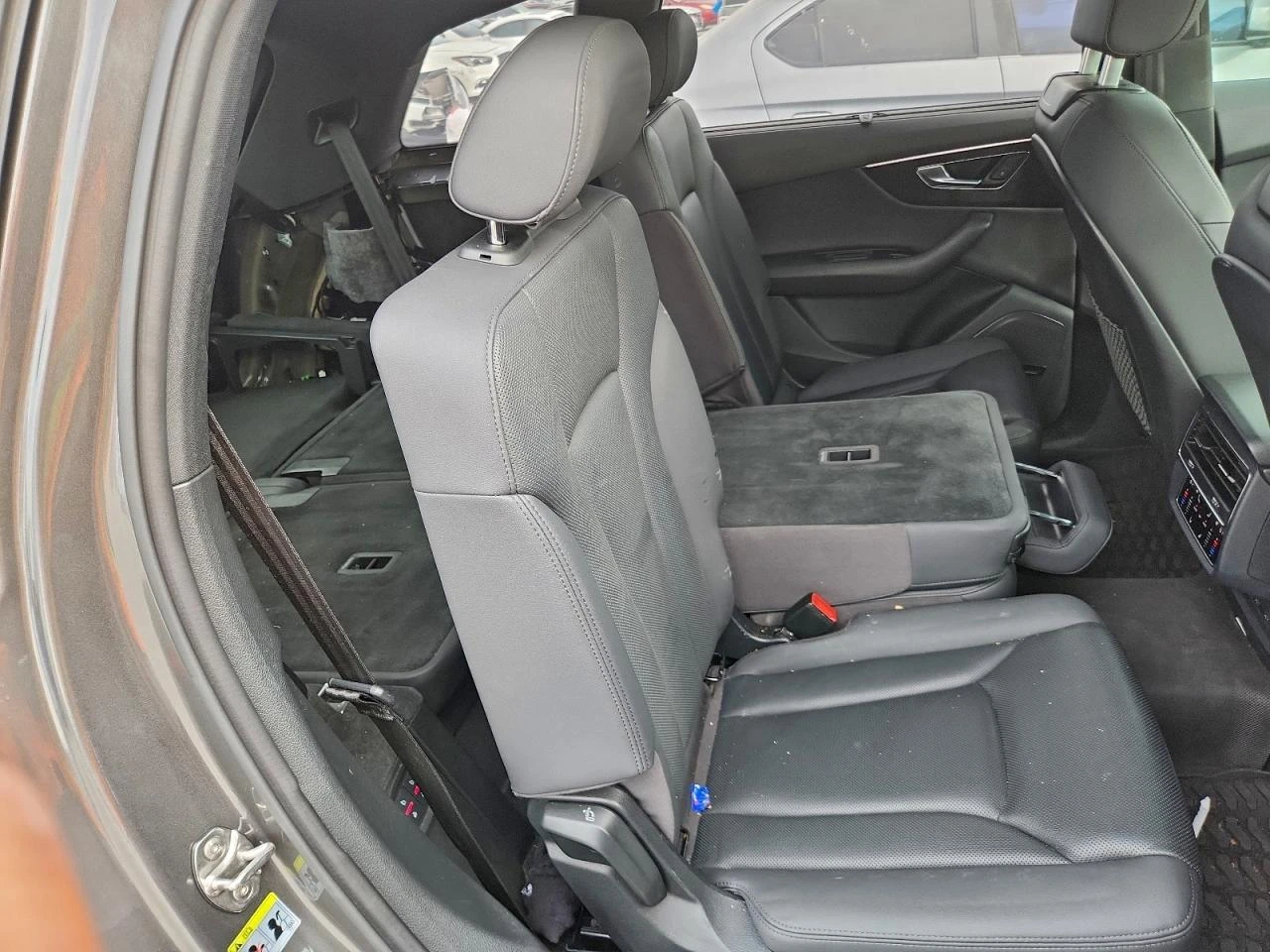 Audi Q7 PRESTIGE - изображение 10