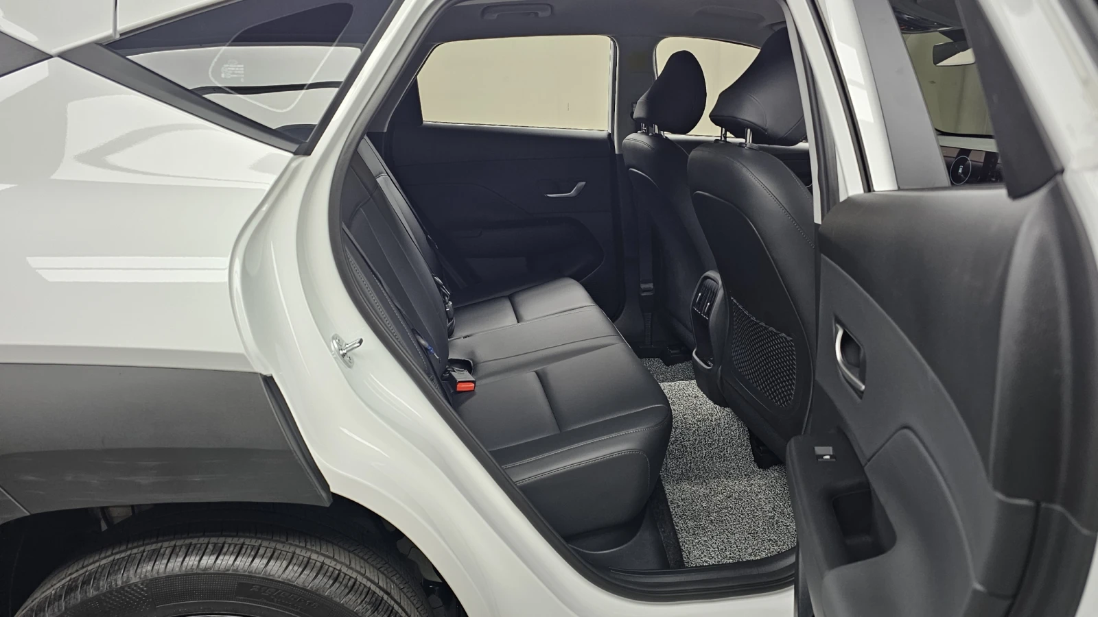 Hyundai Kona 1.6T 2WD MODERN PLUS autogeorge.com, снимка 11 - Автомобили и джипове - 54412640