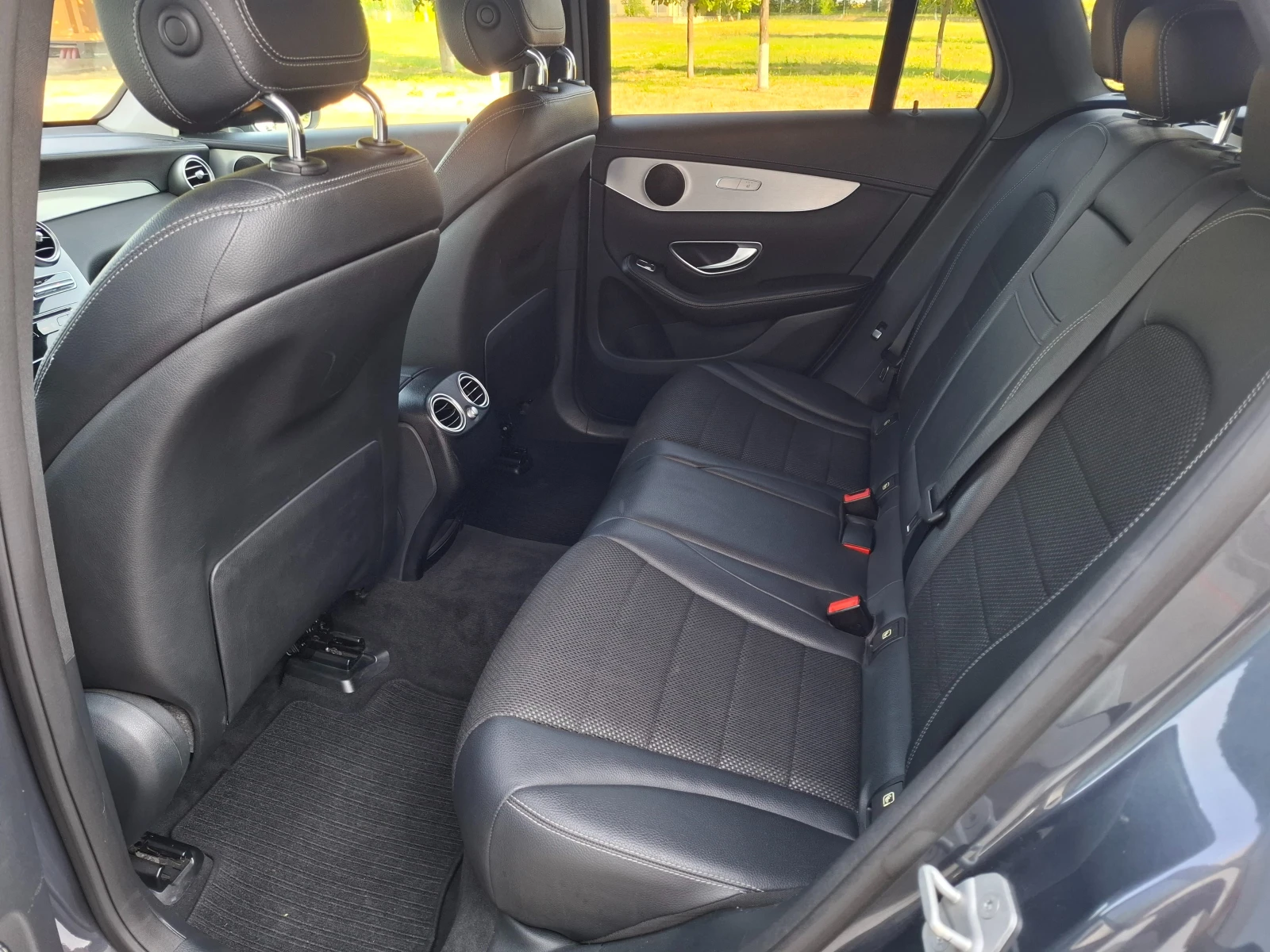 Mercedes-Benz GLC 220 2.2cdi 4Matic Navi Кожа 360-Камери Подгрев, снимка 8 - Автомобили и джипове - 55127763