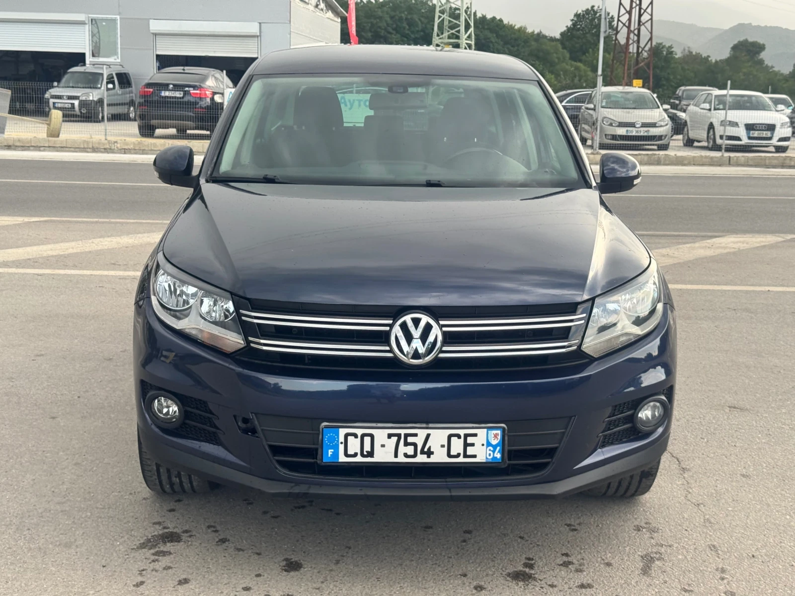 VW Tiguan tdi FACELIFT, снимка 3 - Автомобили и джипове - 55671305