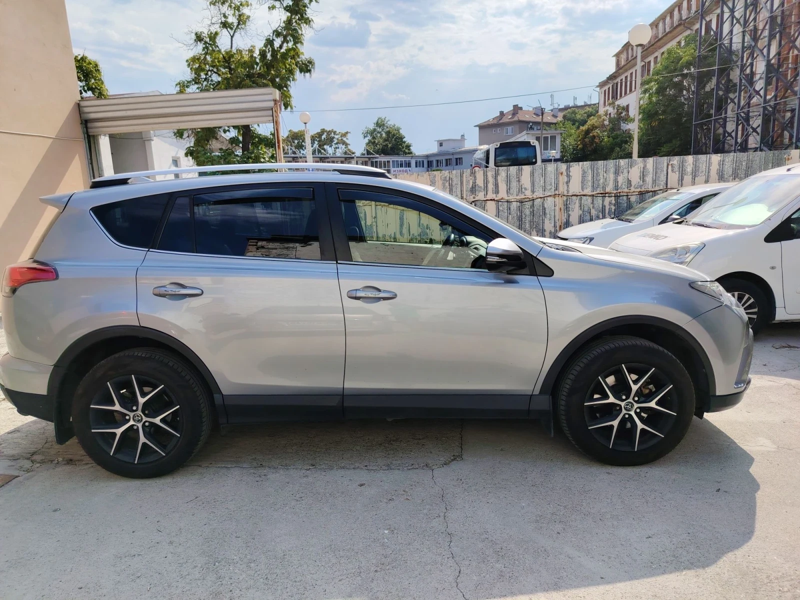 Toyota Rav4 2.5 hybrid , снимка 2 - Автомобили и джипове - 55725737