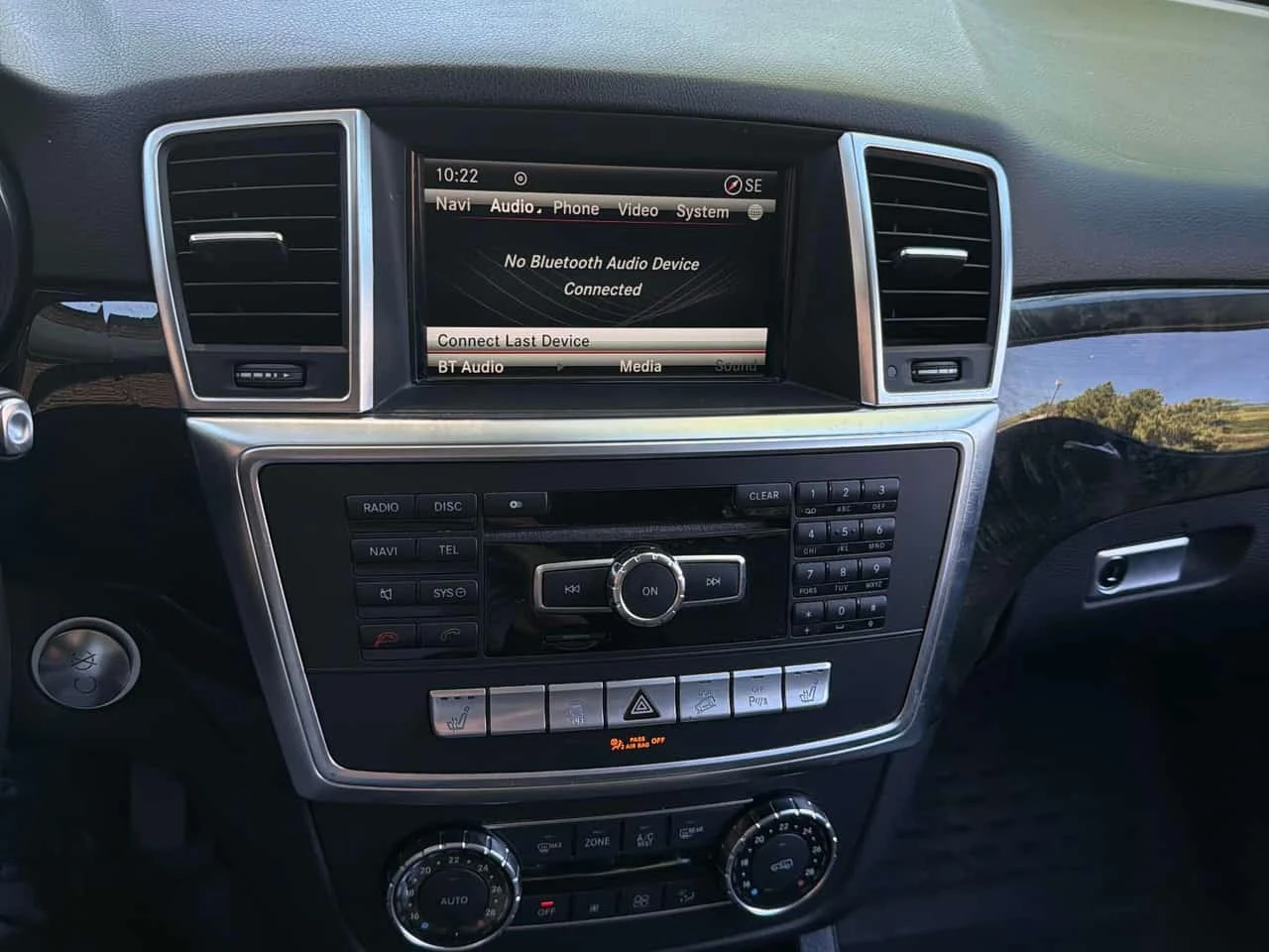 Mercedes-Benz ML 350 BlueTEC * CARFAX * HARMAN/KARDON* , снимка 9 - Автомобили и джипове - 55782441