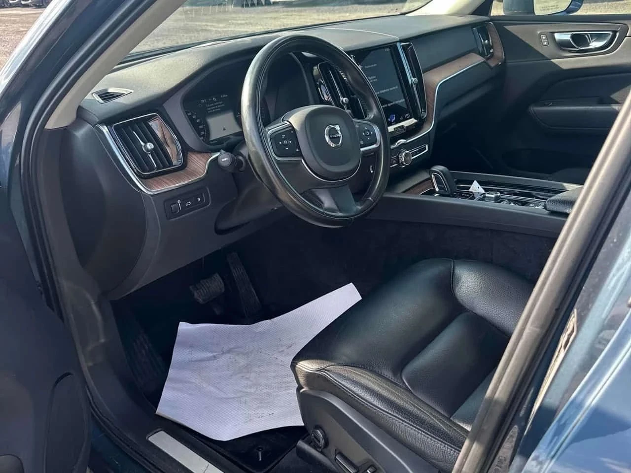 Volvo XC60, снимка 5 - Автомобили и джипове - 56686149
