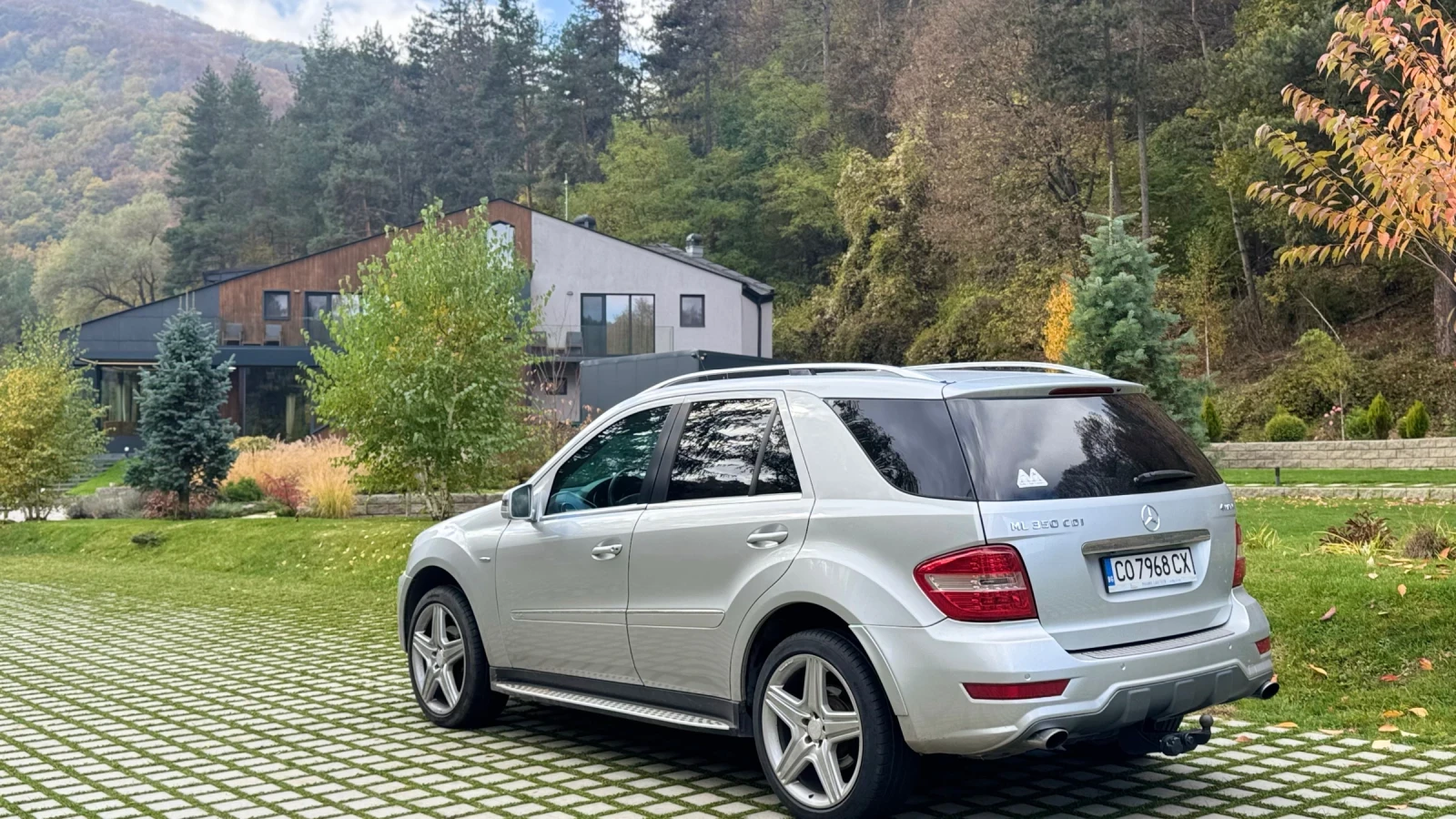 Mercedes-Benz ML 350 CDI PREMIUM AMG PACK , снимка 3 - Автомобили и джипове - 56729366