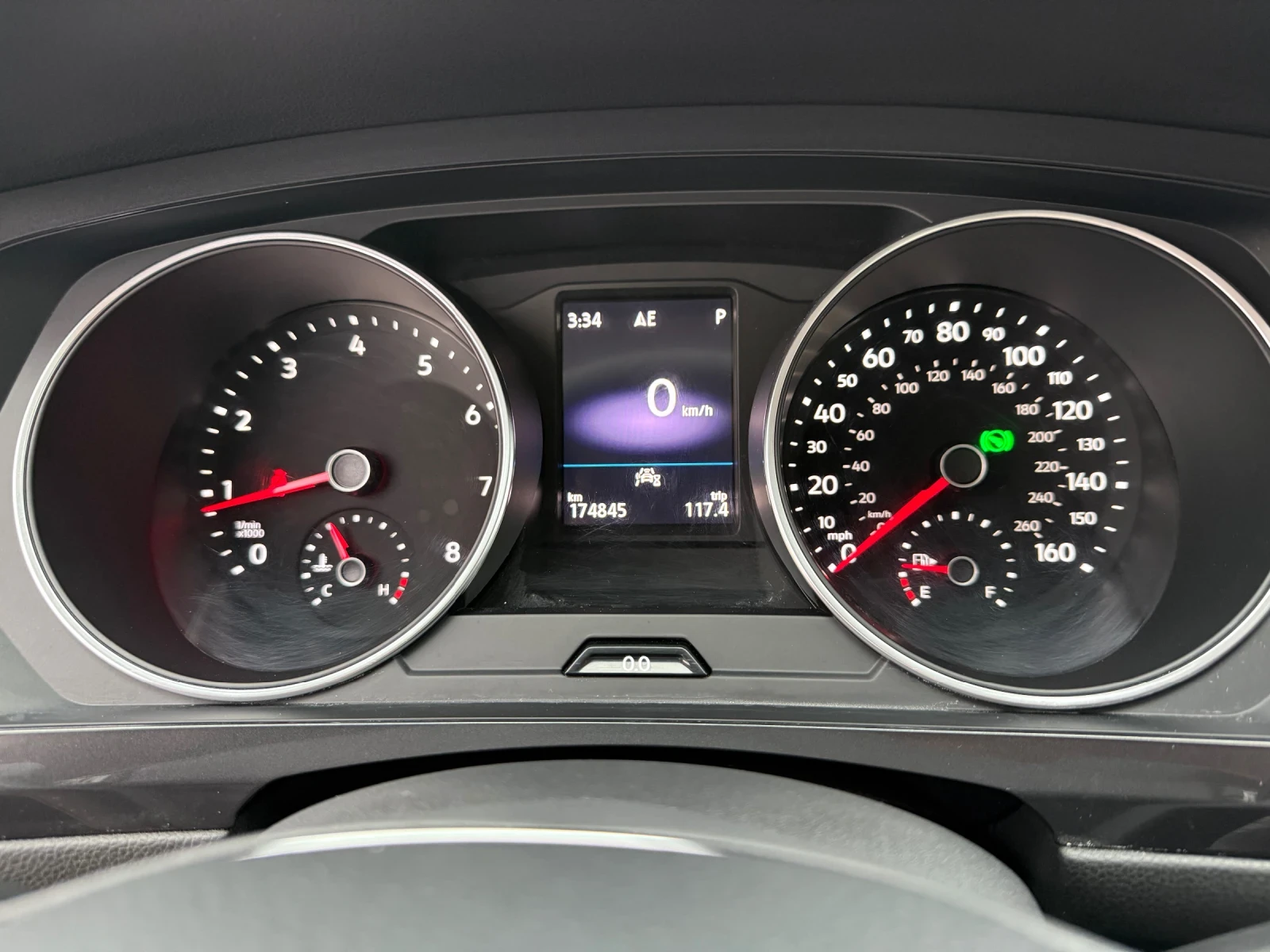 VW Tiguan 2.0TSi 6+ 1 Обслужен, снимка 8 - Автомобили и джипове - 56747680