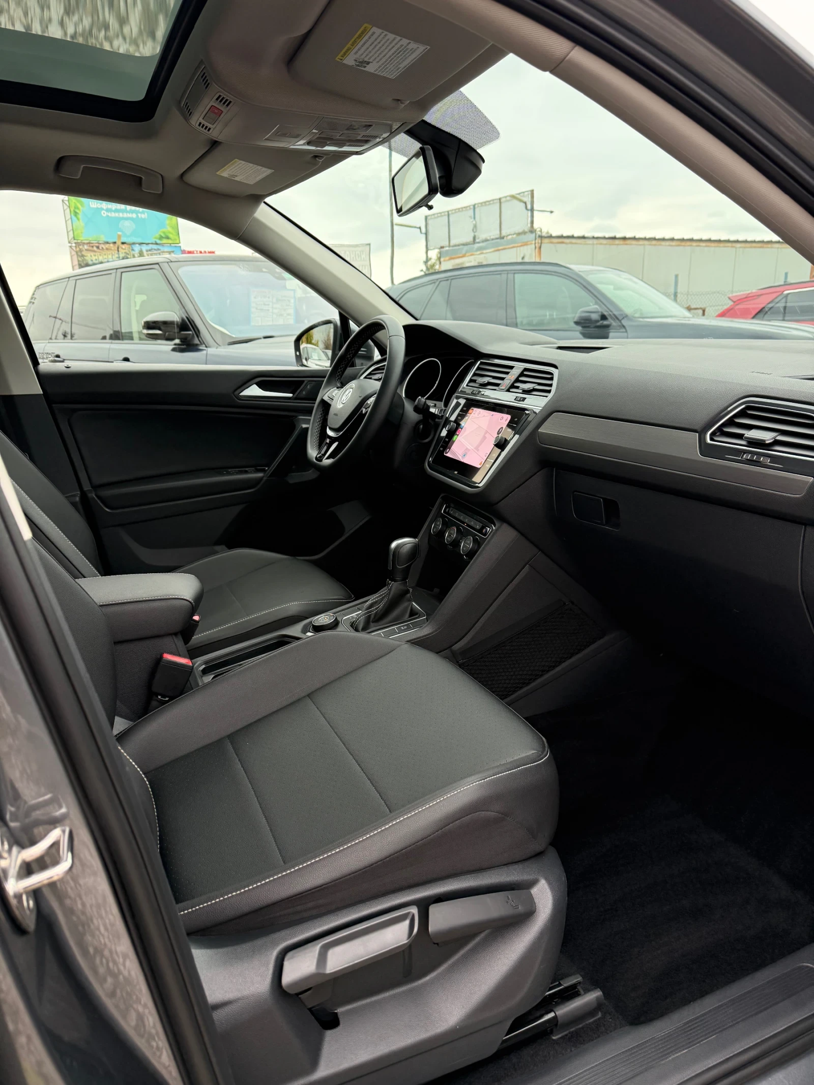 VW Tiguan 2.0TSi 6+ 1 Обслужен, снимка 14 - Автомобили и джипове - 56747680