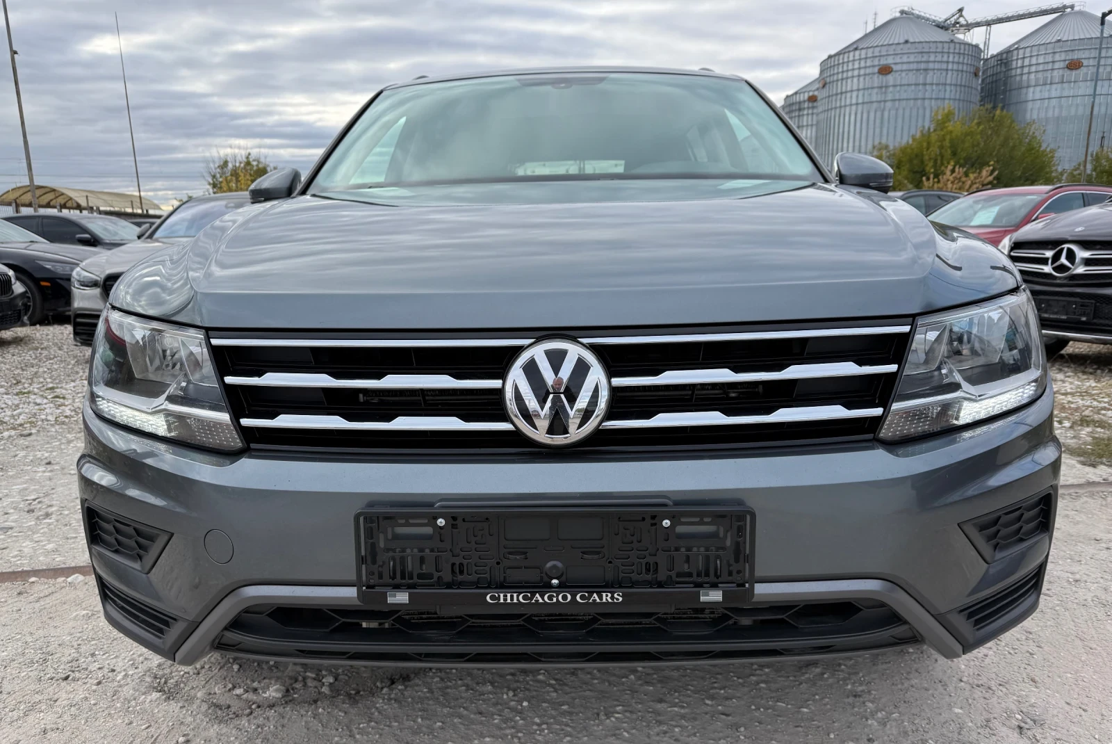 VW Tiguan 2.0TSi 6+ 1 Обслужен, снимка 2 - Автомобили и джипове - 56747680
