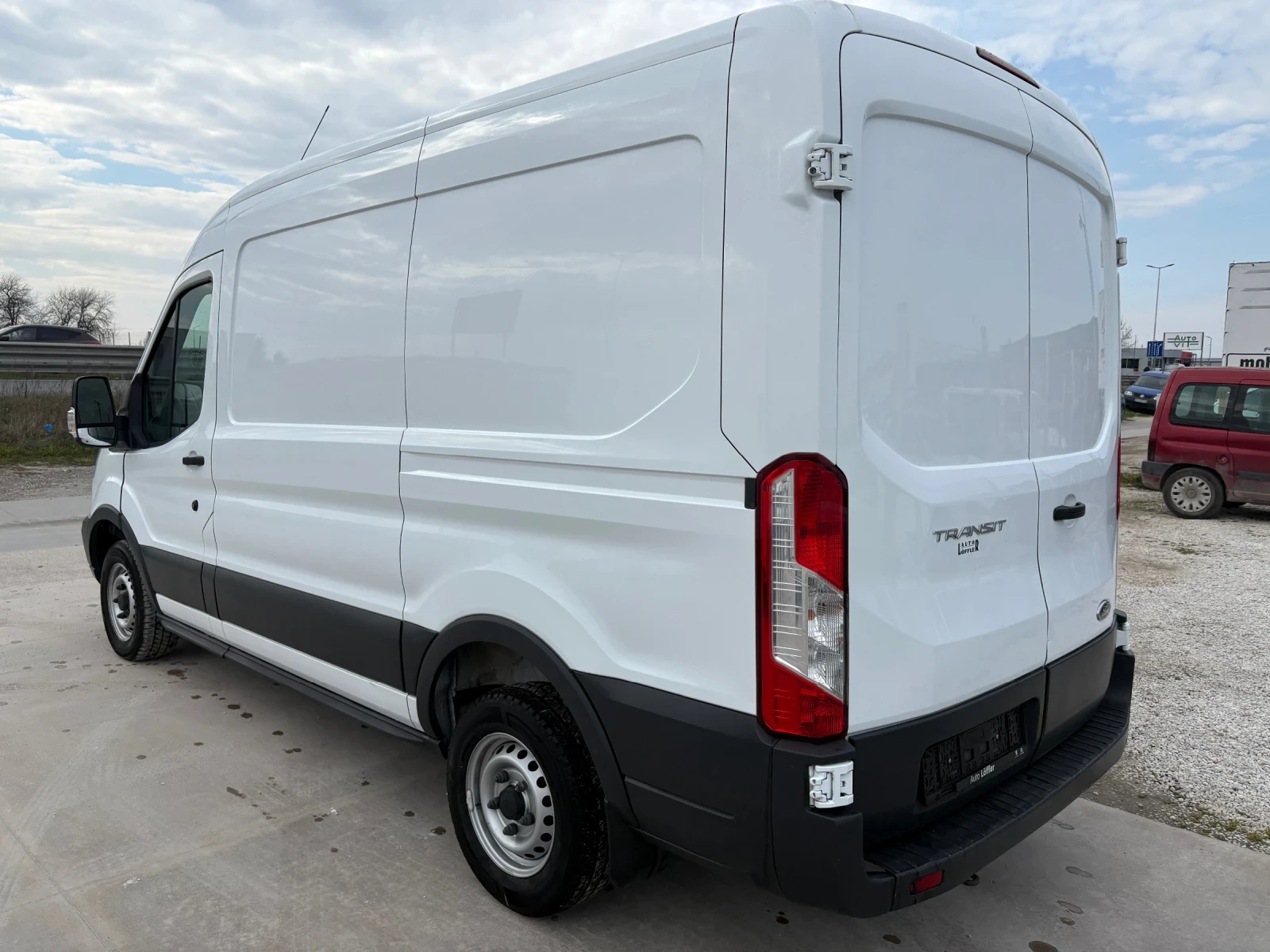 Ford Transit 2.2D | Mobile.bg � ����������� 9