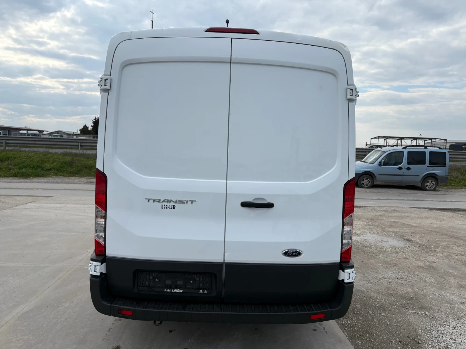 Ford Transit 2.2D | Mobile.bg � ����������� 8