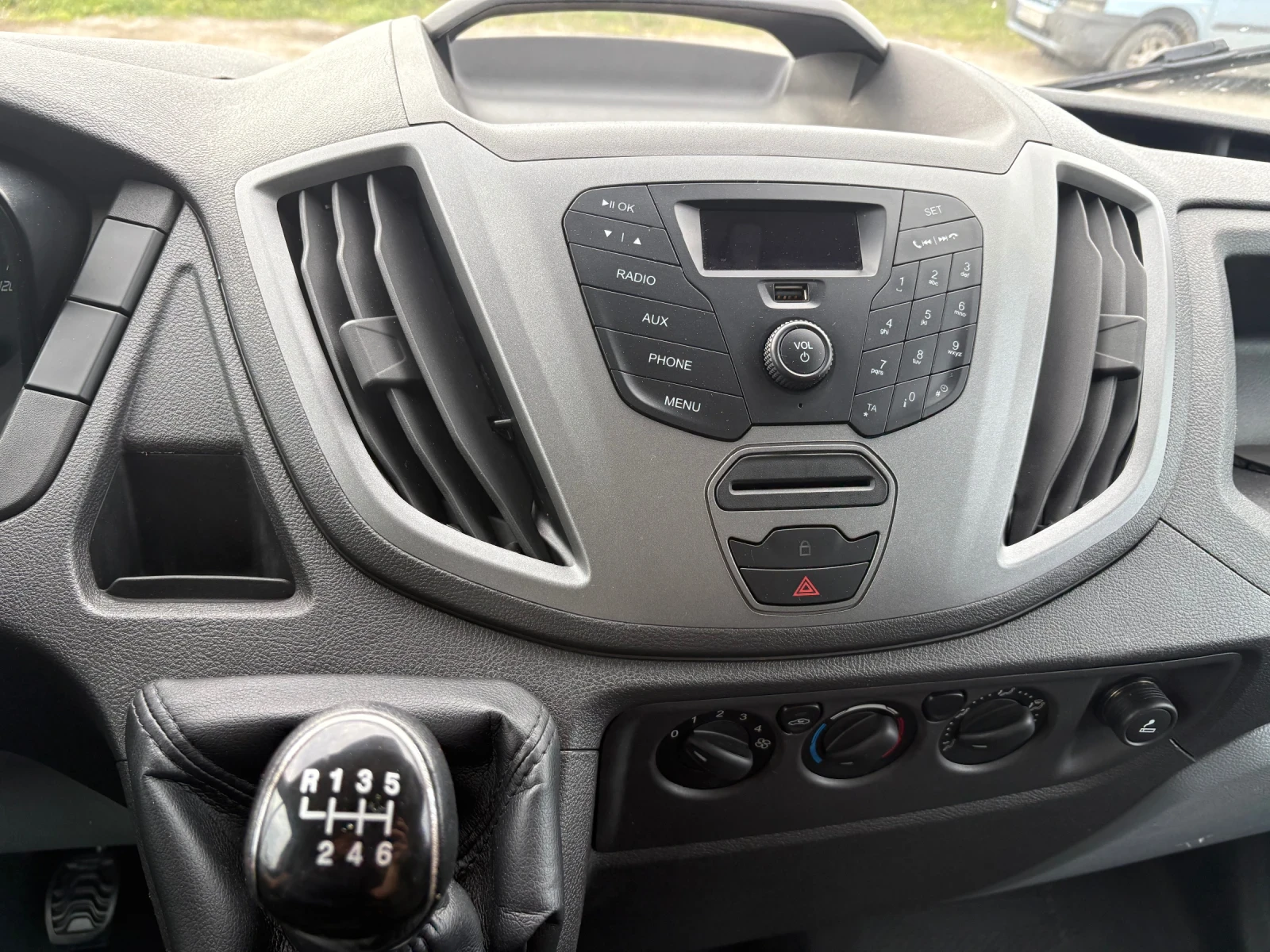Ford Transit 2.2D | Mobile.bg � ����������� 14