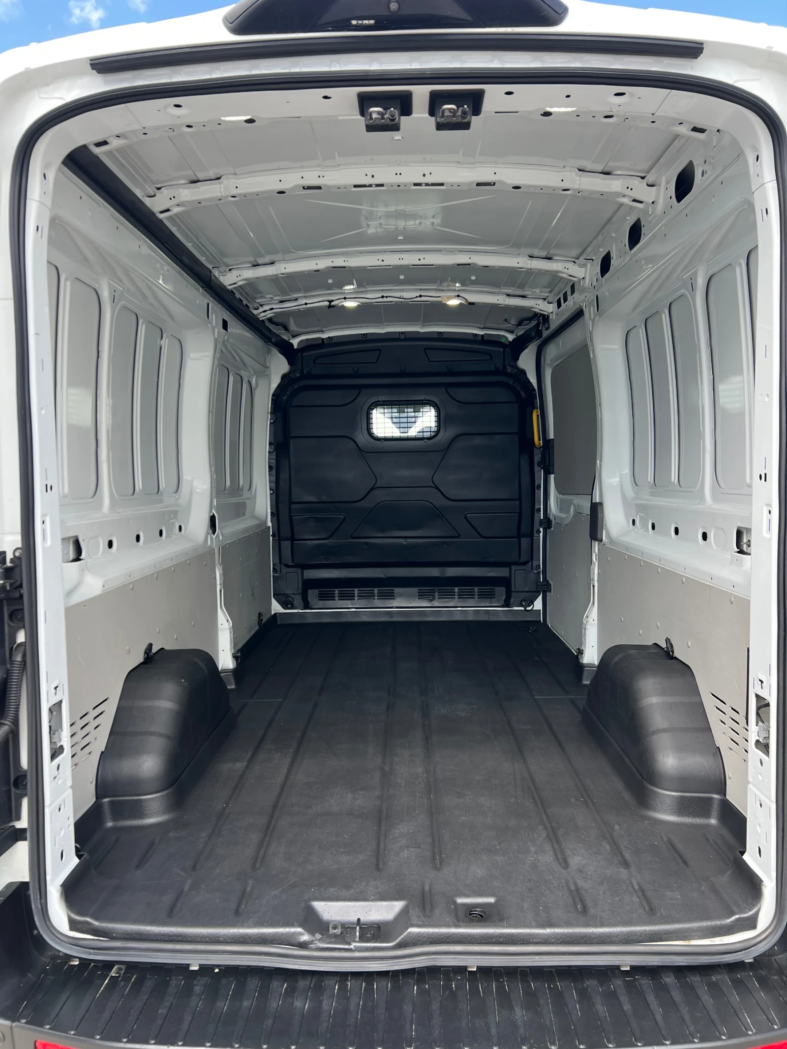 Ford Transit EURO 6d, снимка 12 - Бусове и автобуси - 54398202