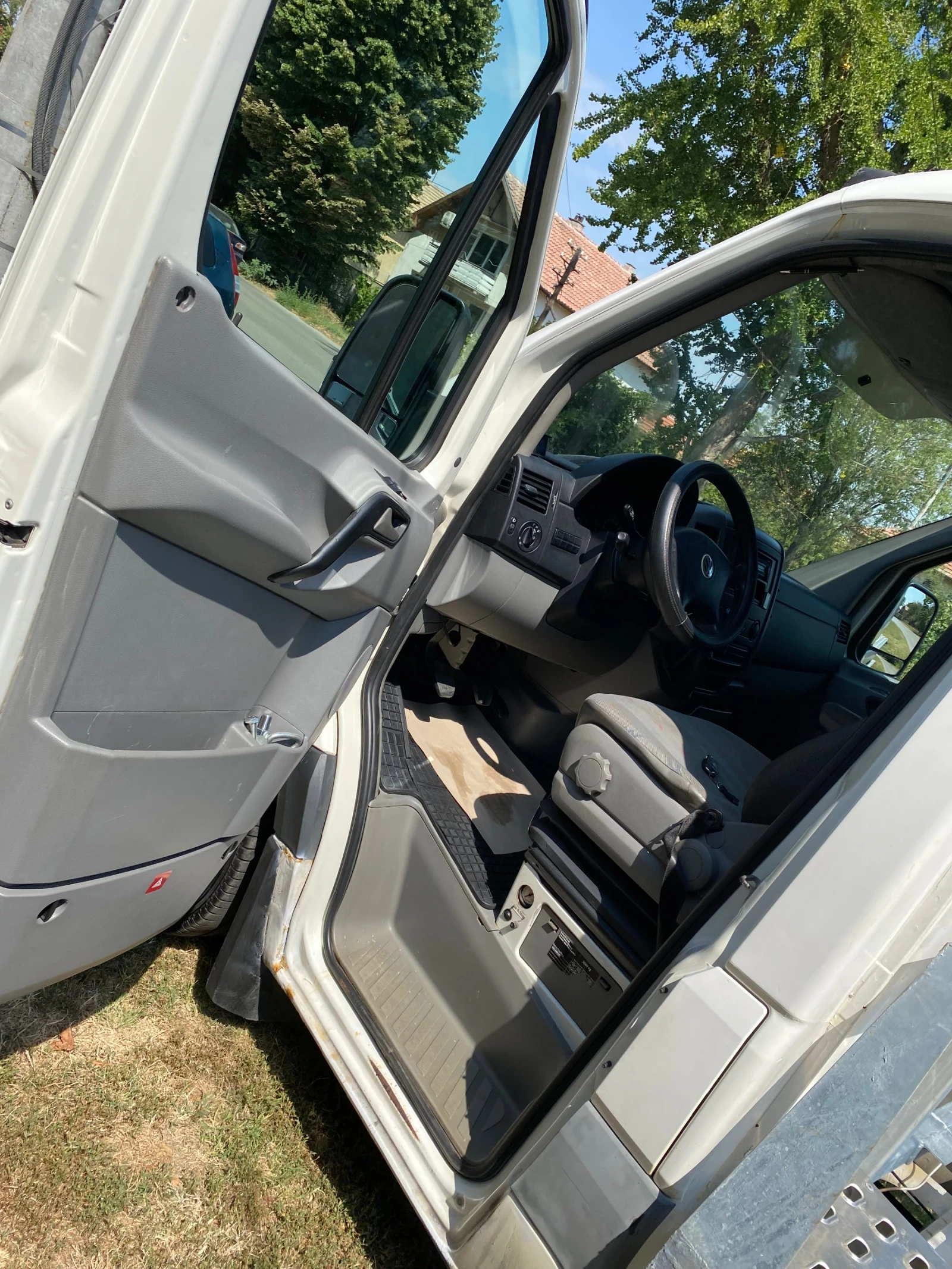 VW Crafter, снимка 9 - Бусове и автобуси - 55936586