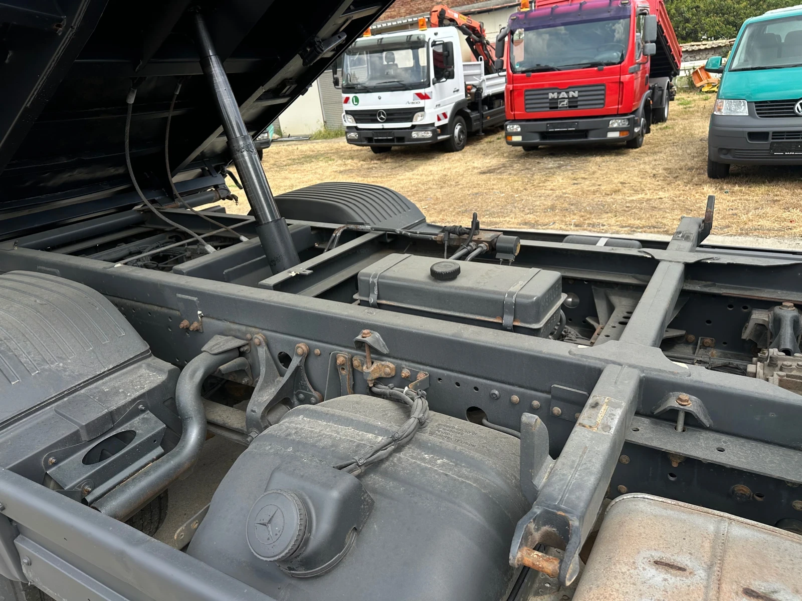 Mercedes-Benz Atego 822* Тристранен самосвал* 4м.* Топ състояние, снимка 7 - Камиони - 54763447