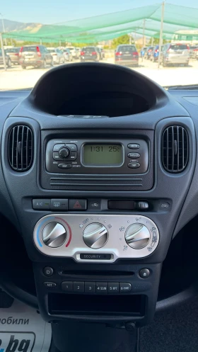 Toyota Yaris verso 1.3 VVT-i, снимка 15