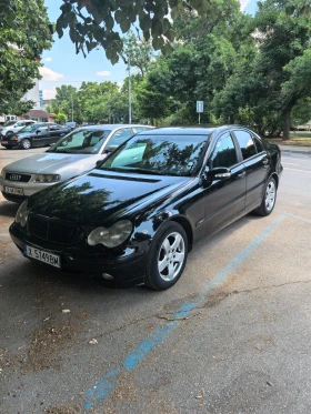 Mercedes-Benz C 200, снимка 6