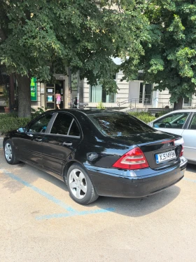Mercedes-Benz C 200, снимка 4