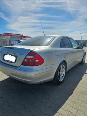 Mercedes-Benz E 220, снимка 3