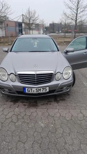 Mercedes-Benz E 320, снимка 2