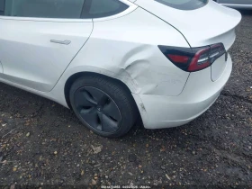 Tesla Model 3 LONG RANGE DUAL MOTOR AWD/FULL SELF DRIVING | Auto.bg — изображение 9