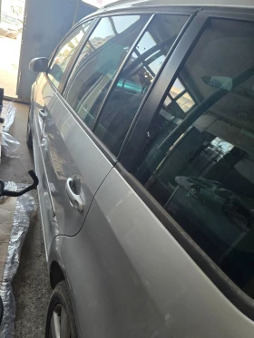 VW Touran 2000 FSI  - 700 € - 29231195 5